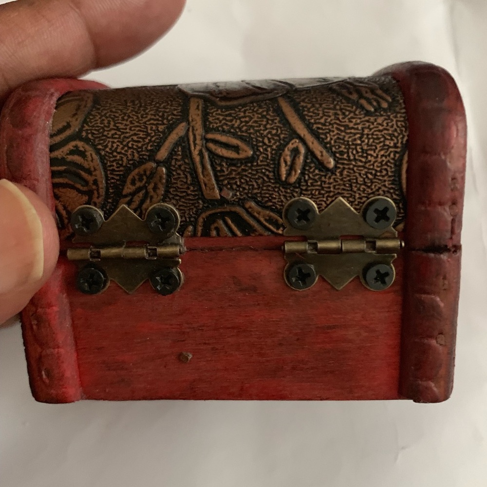 Jewelry Box - Picture 5 of 6